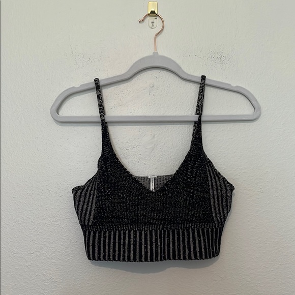 Urban Outfitters Black sweater Crop Camisole - Picture 1 of 6